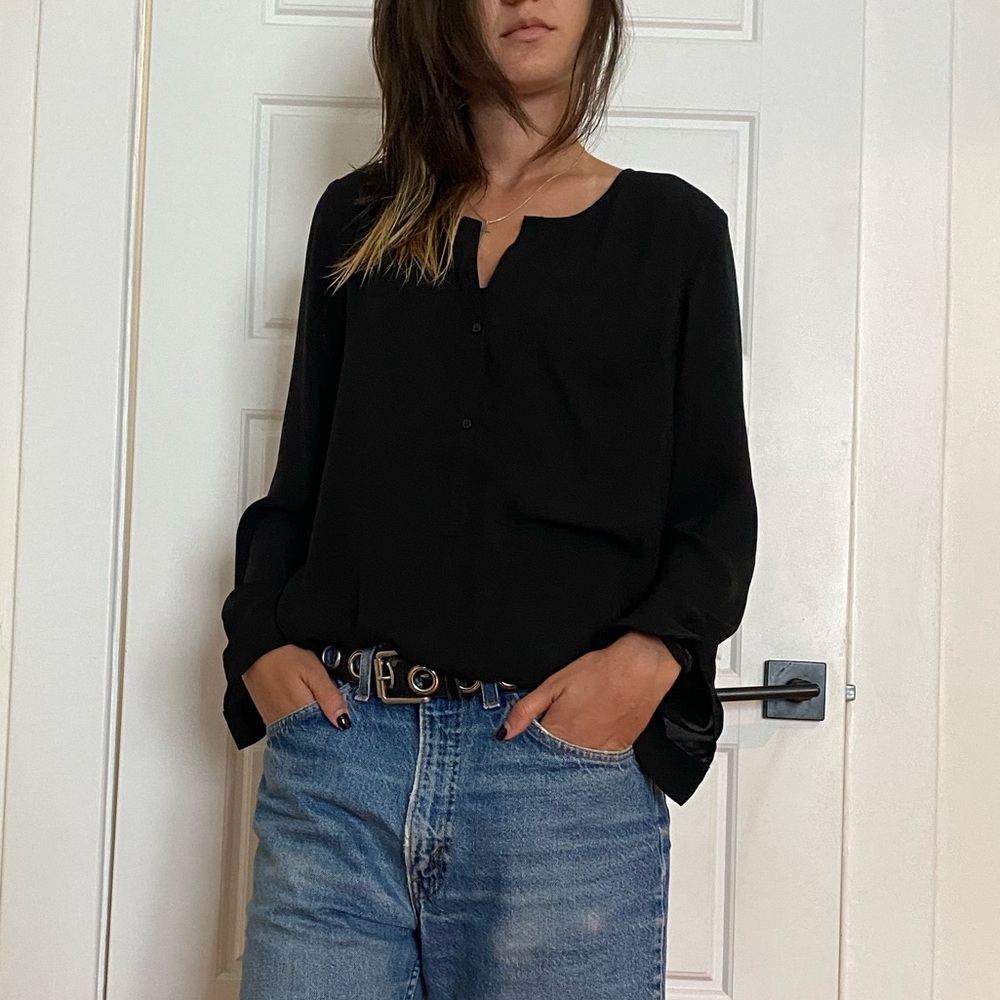 OAK + FORT Black Blouse with buttons and front pocket
